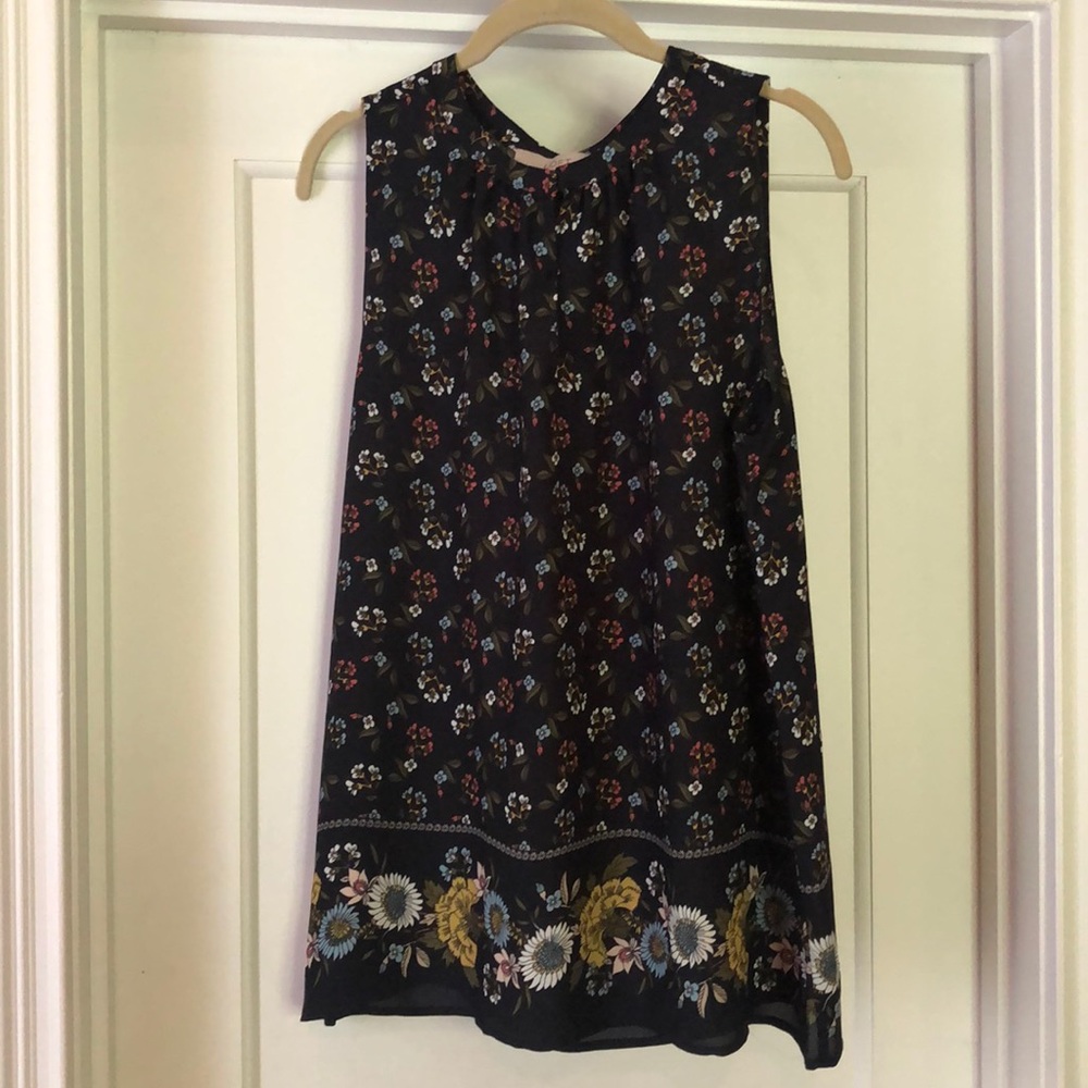 Loft sleeveless blouse